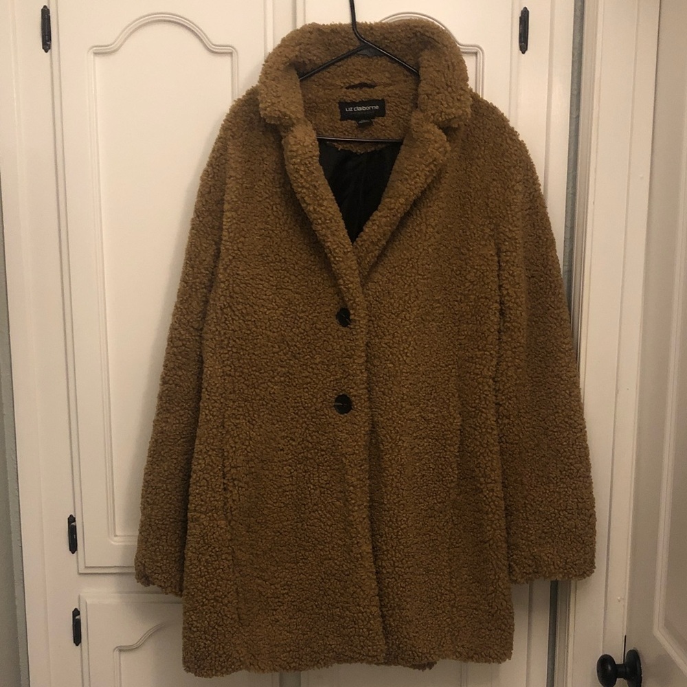 Liz Claiborne outwear warm teddy bear material with pockets .